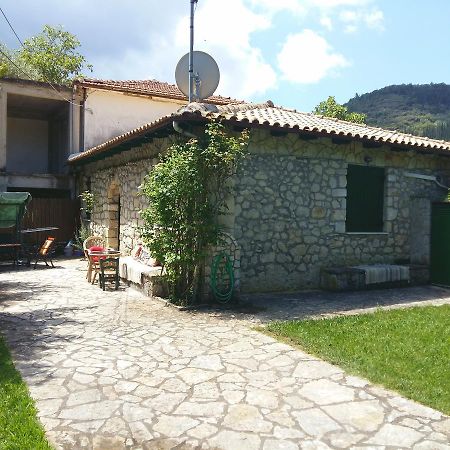 Villa Frias Asprogerakata Екстер'єр фото