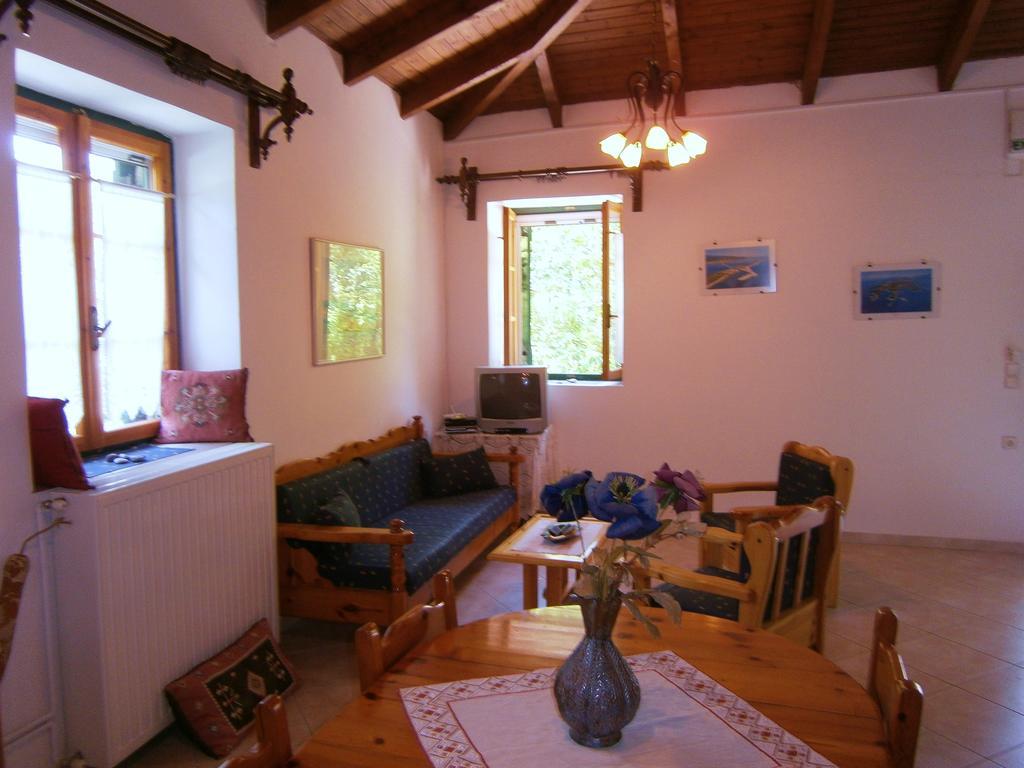 Villa Frias Asprogerakata Номер фото
