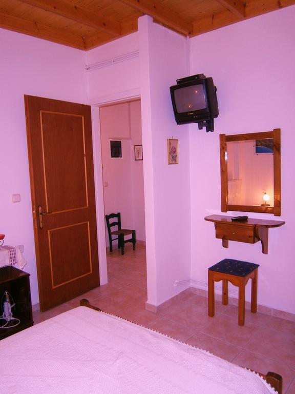 Villa Frias Asprogerakata Номер фото
